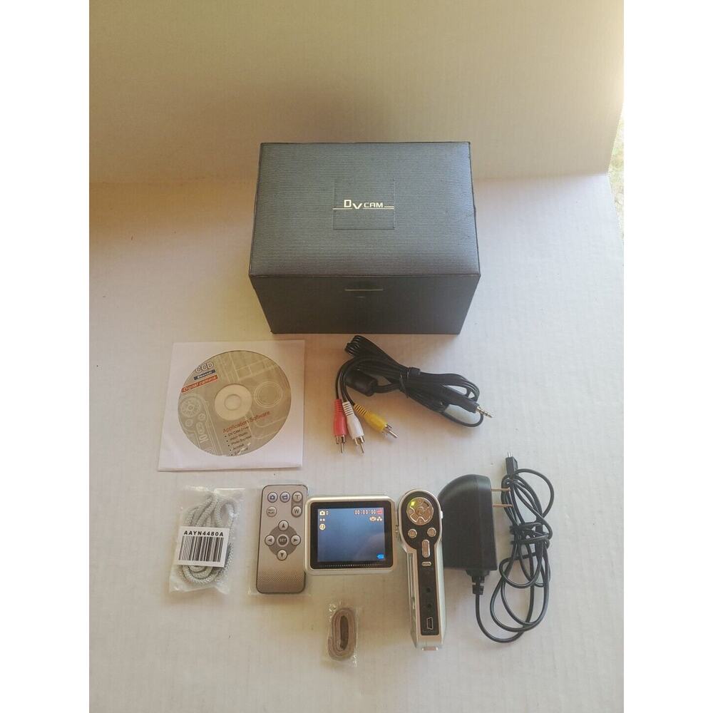 Supacam DVX Digicam DVR Movies 11MP MP3Player 8xZoom Camera w/Remote/Accessories